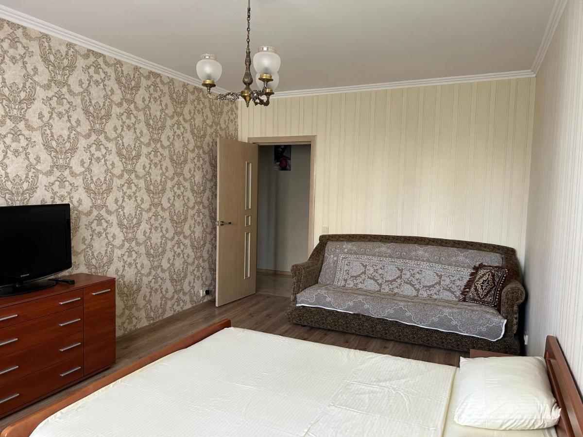Apartments Kharkivs'Ke Highway Kiev Buitenkant foto